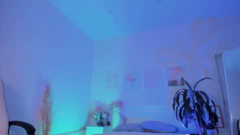 IVY - Follow me 3 online show from January 29, 7:25 am