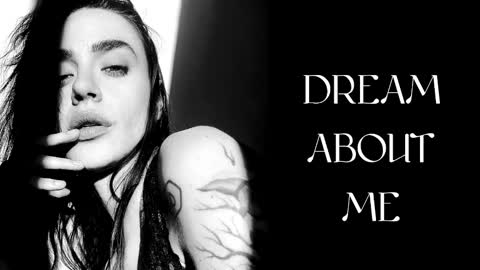 Snapshot of ivyjonson chatting on December 27, 3:59 pm Miss Ivy online show from December 27, 3:59 pm