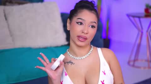 Ivy online show from January 12, 9:47 am