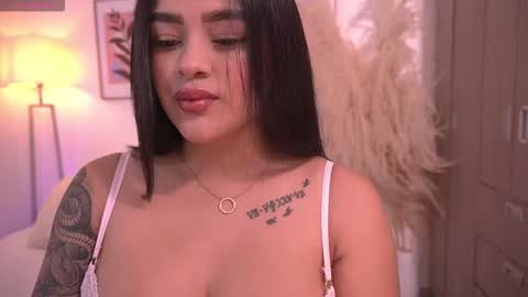 Annie online show from October 15, 3:06 am