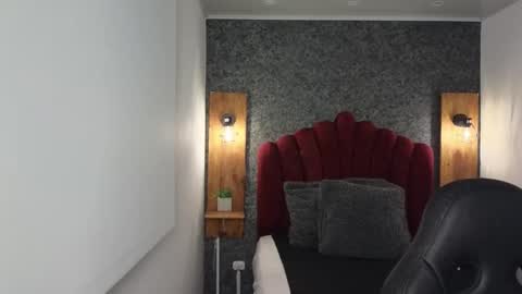 ivyrush09 online show from October 26, 2:50 am