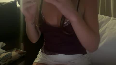 Snapshot of ivysagex chatting on November 26, 7:26 pm ivysagex online show from November 26, 7:26 pm