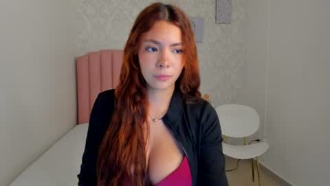 Snapshot of ivywhitmore chatting on July 2, 5:35 am IVANA ALEJANDRA online show from July 2, 5:35 am