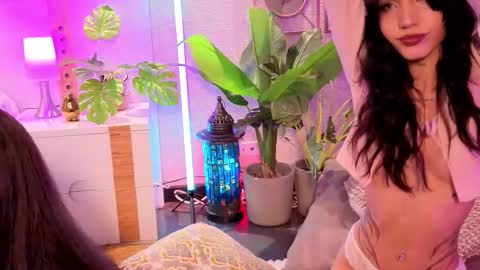 Ivy Pierce  online show from September 14, 5:39 am