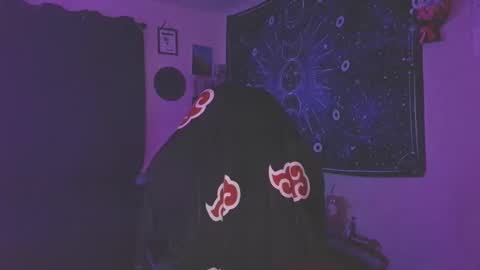 Snapshot of ivyy_sinss chatting on February 15, 12:51 am Amiee online show from February 15, 12:51 am