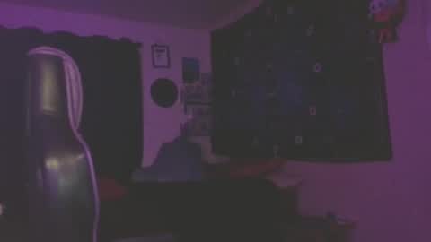 Snapshot of ivyy_sinss chatting on April 2, 1:25 am Amiee online show from April 2, 1:25 am