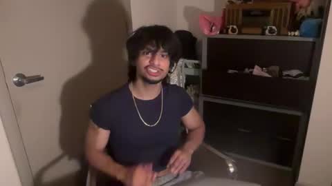 Snapshot of iwannabeagarden chatting on November 13, 4:11 am N online show from November 13, 4:11 am