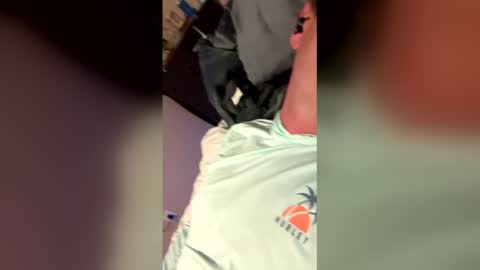 iwanttodothis1 online show from April 3, 1:58 am