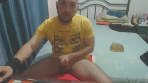 iwanturarse online show from May 20, 5:30 pm