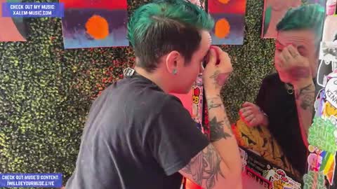 Muse hethey online show from September 15, 7:03 pm