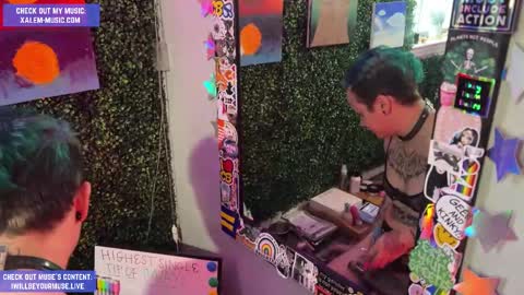 Muse hethey online show from September 18, 11:18 pm