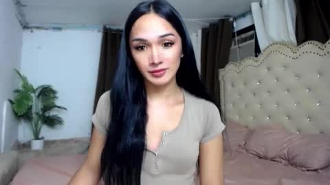 iwillcum4u_ online show from November 7, 6:35 am