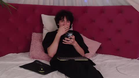 Maxim online show from December 4, 4:10 am