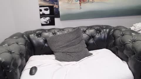 Maxim online show from December 12, 3:32 am