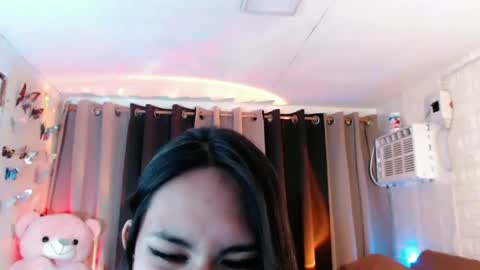 Snapshot of iyotakody chatting on February 18, 5:53 am Red online show from February 18, 5:53 am