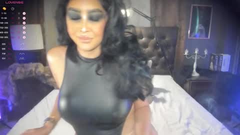 Snapshot of iyotara_ chatting on March 12, 1:23 am Areeya online show from March 12, 1:23 am