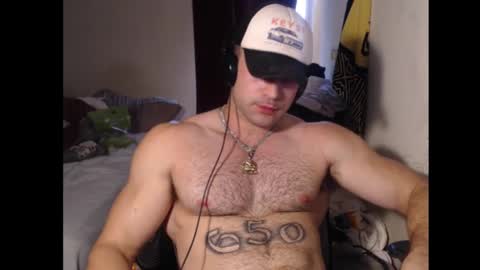 izak144 online show from December 12, 10:31 pm