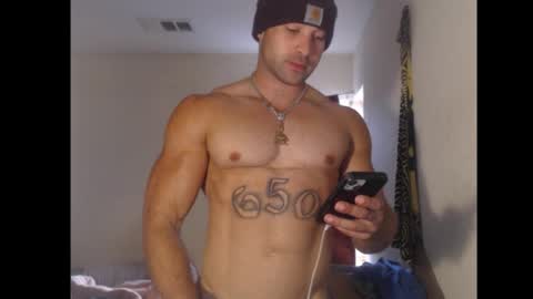 izak144 online show from November 25, 7:03 pm