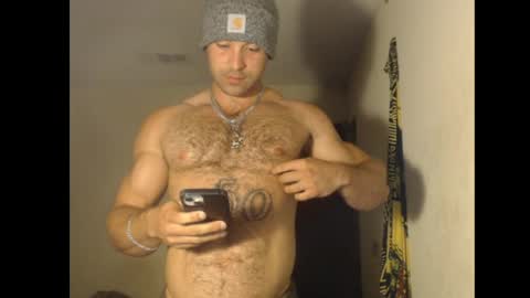 izak144 online show from April 4, 6:00 am