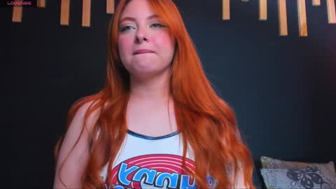 hot izys online show from May 17, 7:06 am