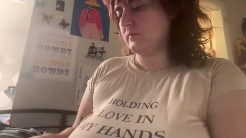 izzyishottttt online show from October 27, 10:19 am