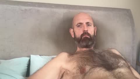 Snapshot of izzysboytoy1 chatting on February 6, 11:57 am izzysboytoy1 online show from February 6, 11:57 am