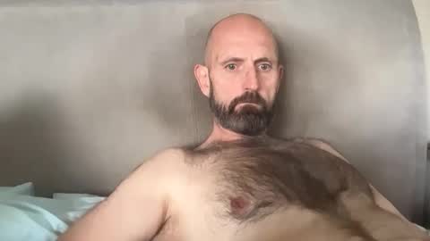 izzysboytoy1 online show from May 14, 12:23 pm