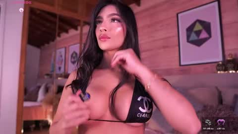 izzywild1 online show from January 13, 11:37 am