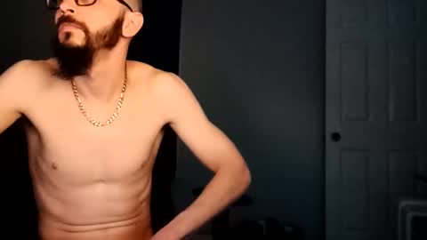 Yoursexxyguy online show from April 12, 6:51 am