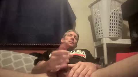 J32821 online show from February 7, 1:59 pm