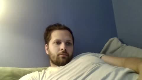 Snapshot of j4mes2000022 chatting on November 4, 7:02 pm j4mes2000022 online show from November 4, 7:02 pm