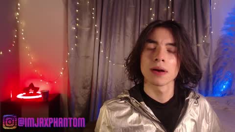 Hey im Jaxxxon check my info     online show from March 3, 6:26 am