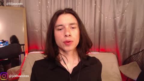Hey im Jaxxxon check my info     online show from May 19, 12:33 pm