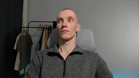 Danny online show from December 10, 5:28 am