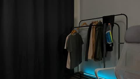 Danny online show from December 10, 7:22 pm