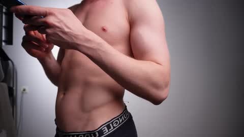 Danny online show from November 17, 9:48 am