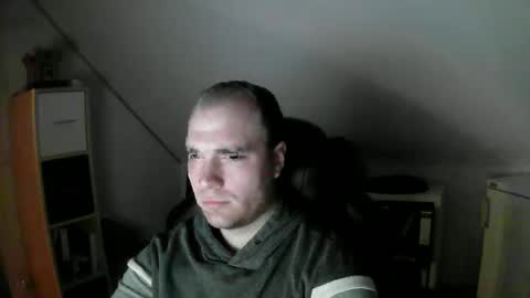 here4y online show from January 19, 7:23 am