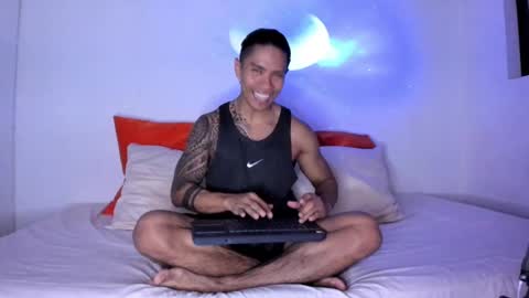 i am juan musiry independent model  online show from October 5, 2:21 am