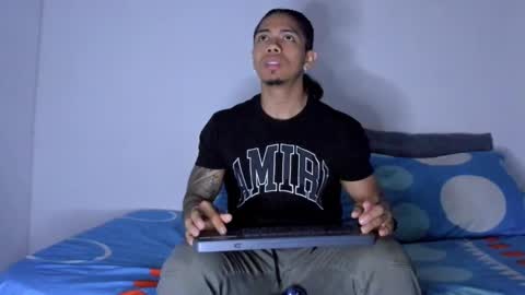 i am juan musiry independent model  online show from November 17, 3:56 am