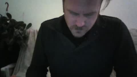 Snapshot of j_tree88 chatting on January 15, 10:38 am TR88 online show from January 15, 10:38 am