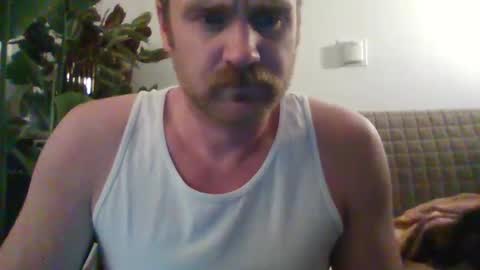 Snapshot of j_tree88 chatting on February 16, 12:43 pm TR88 online show from February 16, 12:43 pm