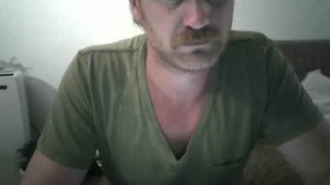 Snapshot of j_tree88 chatting on September 12, 11:32 am TR88 online show from September 12, 11:32 am