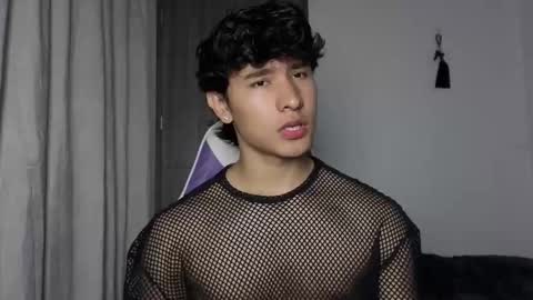 Noah online show from November 23, 4:51 pm