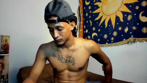 Snapshot of jaacksn chatting on January 11, 10:31 am jaacksn online show from January 11, 10:31 am