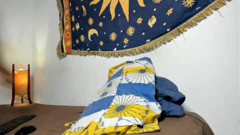 Snapshot of jaacksn chatting on April 7, 8:04 am jaacksn online show from April 7, 8:04 am