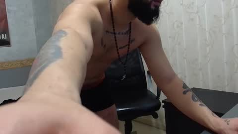 Snapshot of jacezachary chatting on February 8, 6:54 am JaceZachary online show from February 8, 6:54 am
