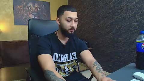 Snapshot of jacezachary chatting on February 17, 1:10 pm JaceZachary online show from February 17, 1:10 pm