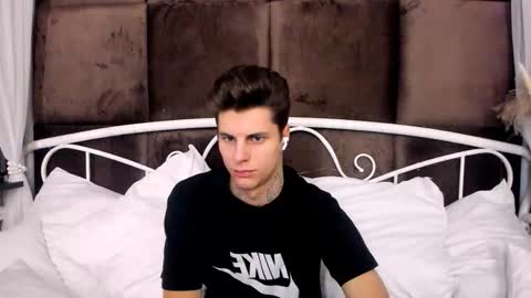 Snapshot of jack__wan chatting on October 16, 7:20 am Jack online show from October 16, 7:20 am