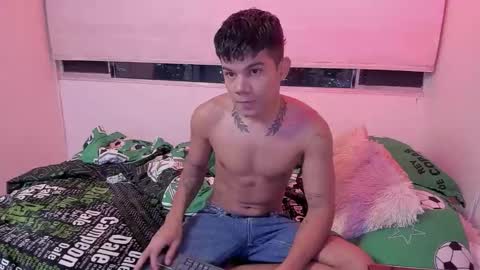 Snapshot of jack_castell chatting on January 11, 11:32 pm JACK CASTELL online show from January 11, 11:32 pm