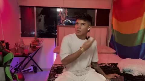 Snapshot of jack_castell chatting on February 18, 3:57 am JACK CASTELL online show from February 18, 3:57 am